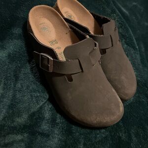 Birkenstock Black Slip-On Clogs